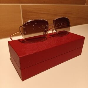 Cartier C decor Brown Tint Gold Wire Diamond Cut Lens Rimless Glasses